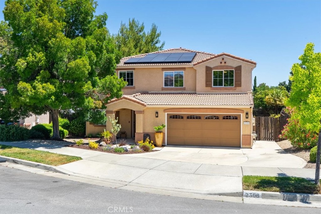 2306 Latigo Court
