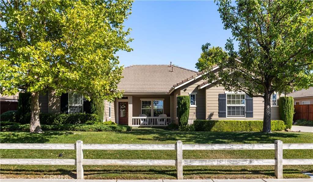 660 River Oaks
