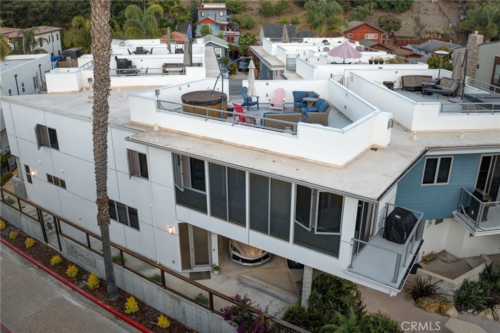 239 San Miguel
