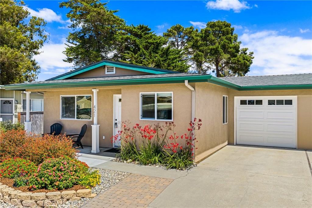 421 Golden West Place