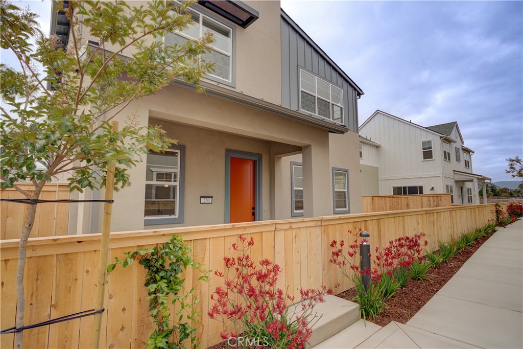 250 Memphis Belle Way
