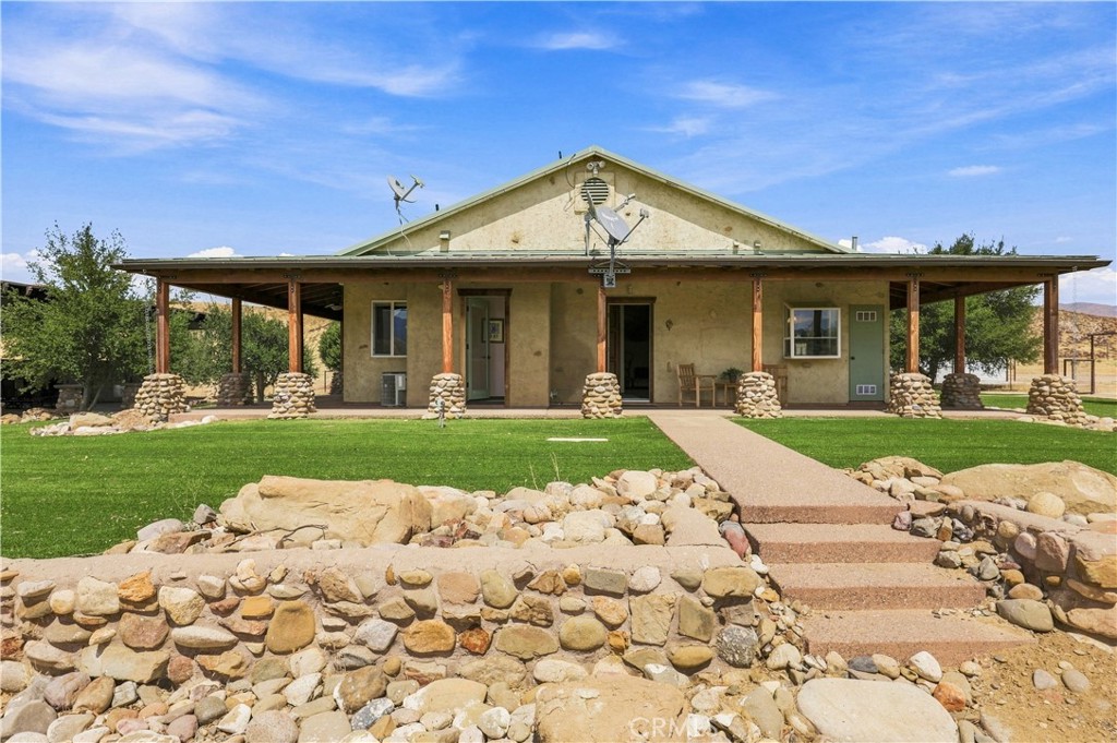 13750 Cuyama Highway